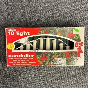 Beacon 10 Light Miniature Candelolier Vintage Christmas Decor MCM White Classic